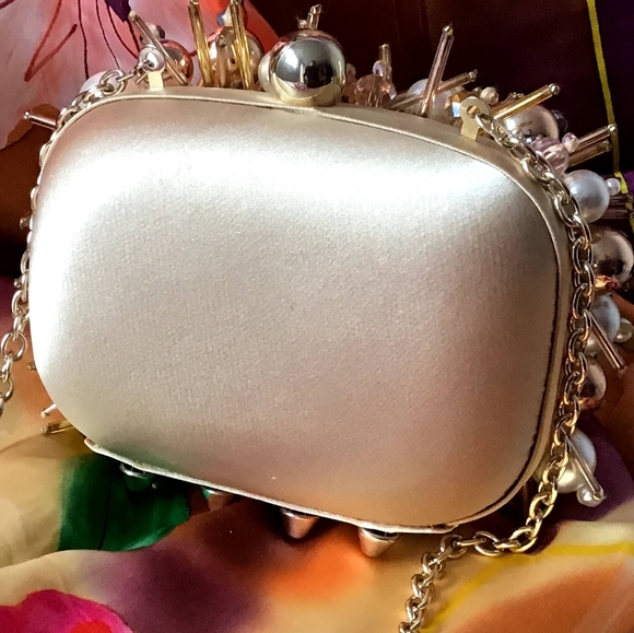 ALDO LISTOLADE CLUTCH - Picture 7 of 16